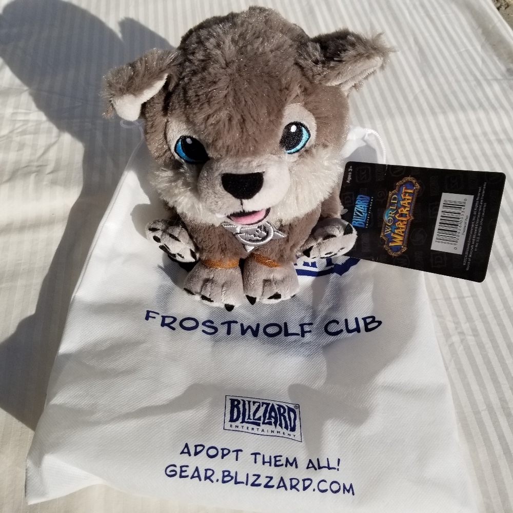 Blizzard WoW Warcraft FrostWolf Cub Plush Toy Rare - Picture 4 of 8